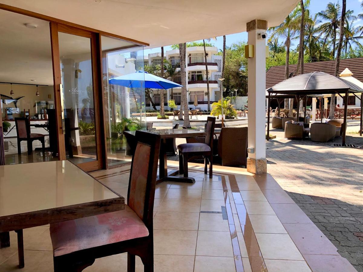 Kenya Bay Beach Hotel Bamburi Exteriér fotografie